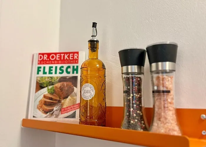 Alexa Chic Design Up To 5 Persons - Paid Parking - Superfast Wifi Lejlighed