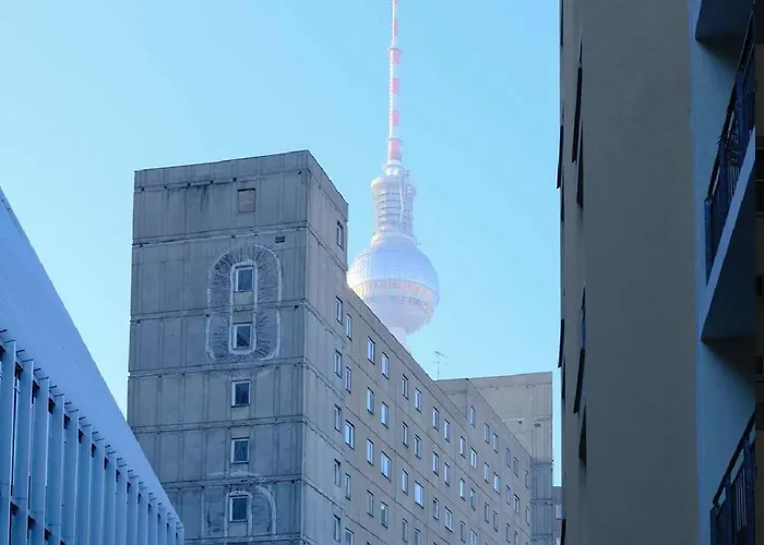 Alexa Chic Design Up To 5 Persons - Paid Parking - Superfast Wifi * Berlín