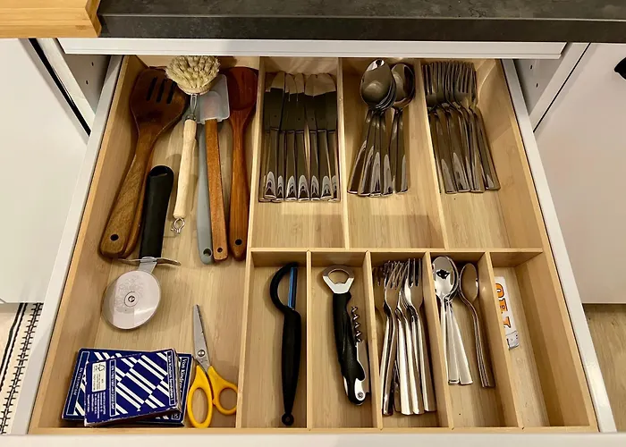 Daire Alexa Chic Design Up To 5 Persons - Paid Parking - Superfast Wifi *