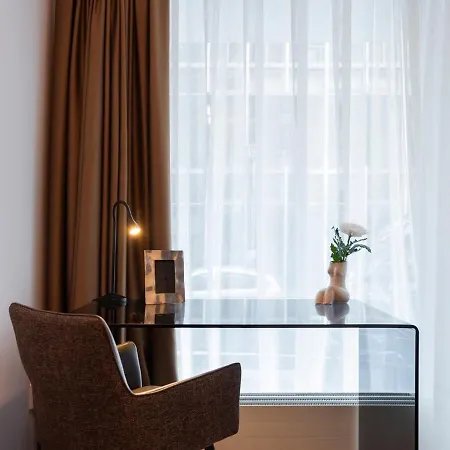 Alexa Chic Design Up To 5 Persons - Parking - Superfast Wifi
