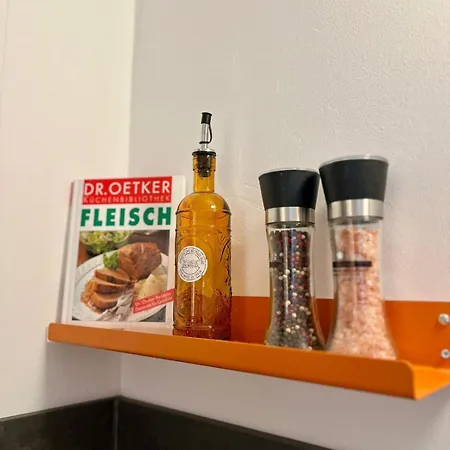 Alexa Chic Design Up To 5 Persons - Paid Parking - Superfast Wifi 公寓