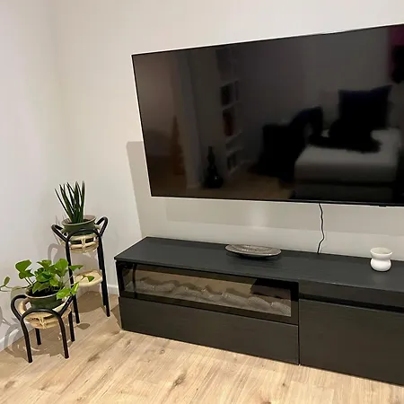 公寓 Alexa Chic Design Up To 5 Persons - Paid Parking - Superfast Wifi