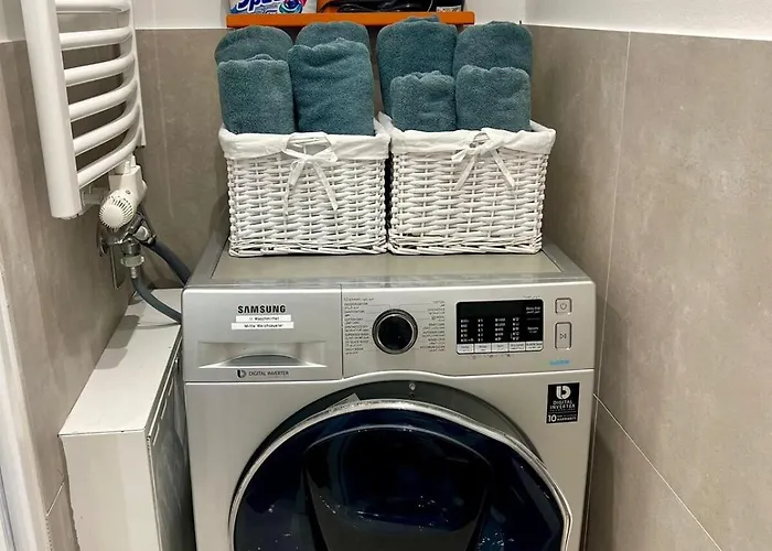 Alexa Chic Design Up To 5 Persons - Paid Parking - Superfast Wifi * برلين